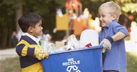 Trash & Recycling Committee .